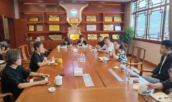 遵義市酒協(xié)領導走訪京華酒業(yè)：紓困解難促發(fā)展 匠心傳承鑄品質(zhì)